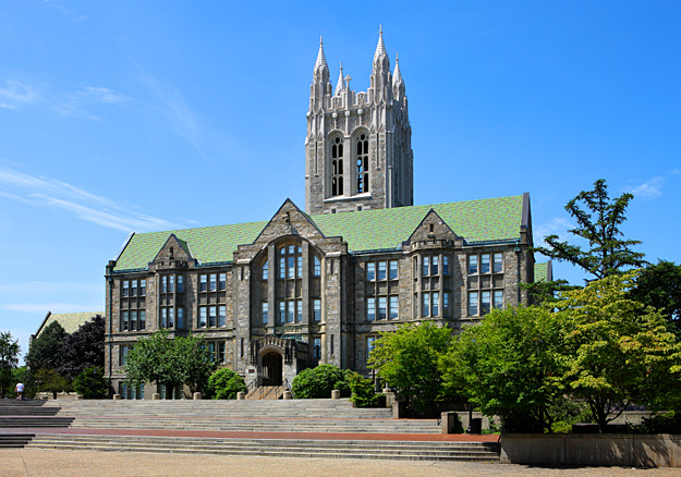 波士顿学院Boston College